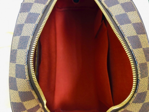 鎌倉　ブランドのLOUIS VUITTON