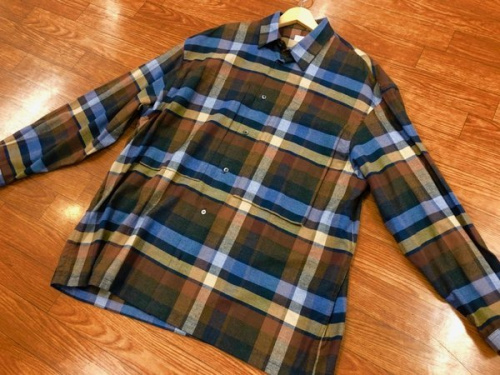 メンズファッションのシャツ