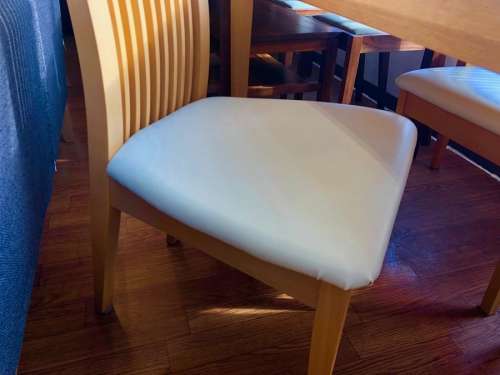 ダイニングの中古 家具