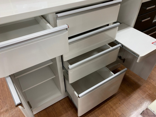 中古家具のニトリ