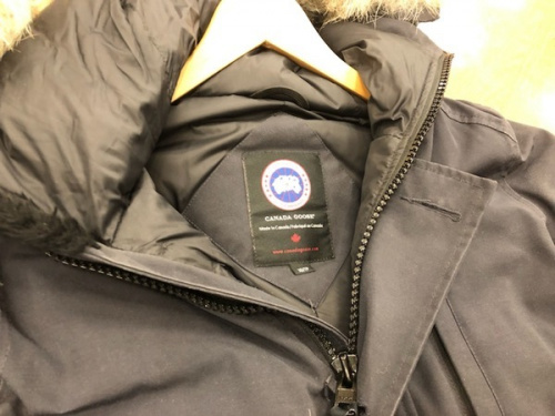洋服買取 鎌倉のCANADA GOOSE