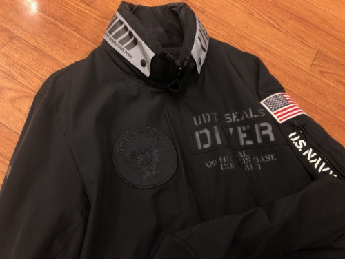 洋服買取　鎌倉のAVIREX