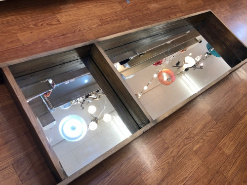 ミラーの大船　家具