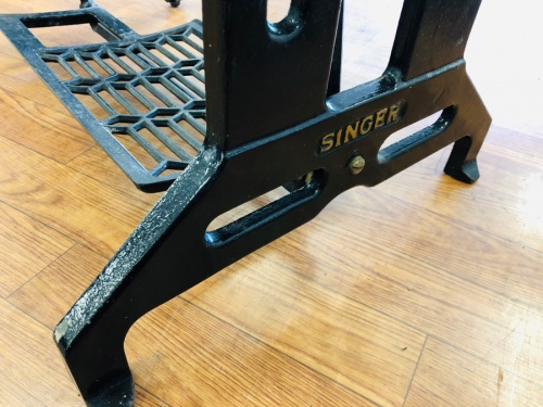 家具　中古のSINGER