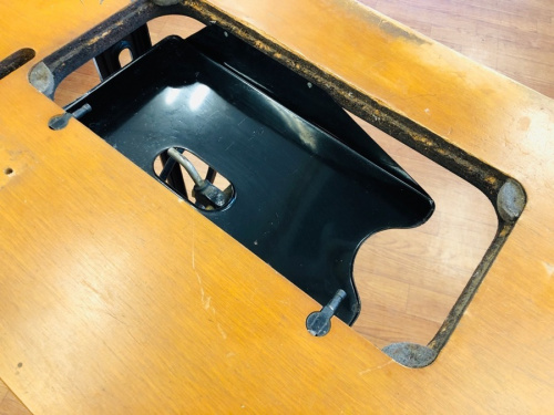 SINGERの大船家具