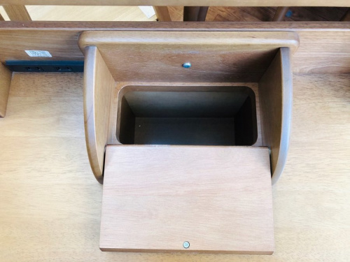 カリモクの新生活　家具