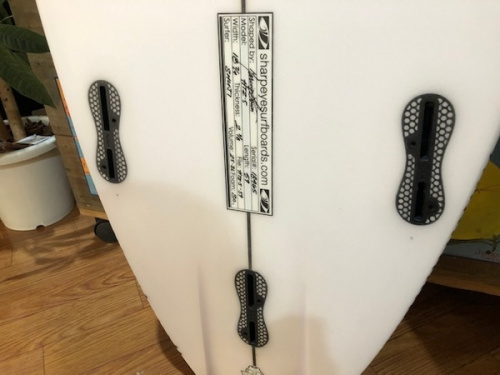 Sharpeye MAXIMの大船 スポーツ サーフ 中古