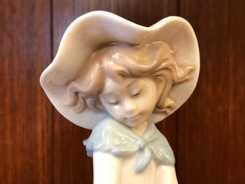 インテリアのフィギュリン