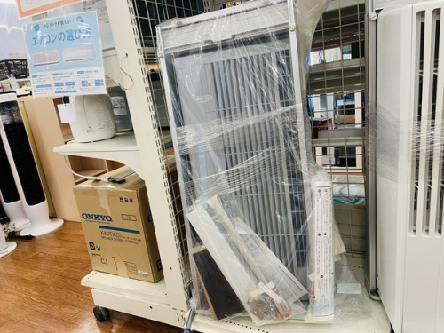 窓枠エアコン入荷!】CORONA(コロナ)の窓枠エアコンが買取入荷致しまし 窓枠エアコン入荷!】CORONA(コロナ)の窓枠エアコンが買取入荷致しまし