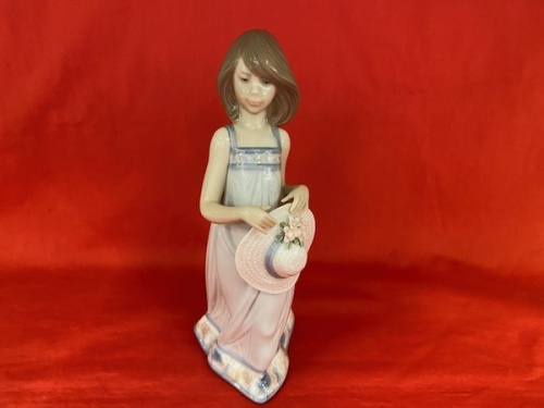 インテリアのフィギュリン