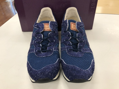 スニーカーのOnitsuka Tiger【オニツカ タイガー】
