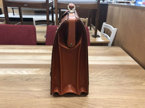 ダレスバッグのFIVEWOODS（ファイブウッドズ）