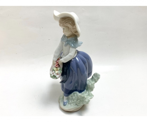 置物のLLADRO　リヤドロ