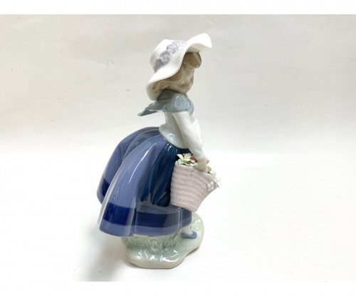 フィギュリン​の大船　中古　