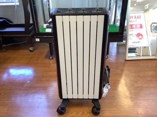 オイルヒーターのDeLonghi(デロンギ)