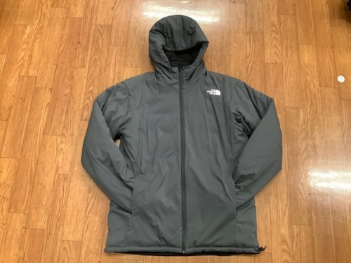リバーシブルエニータイムインサレーテッドフーディのTHE NORTH FACE（ザノースフェイス）