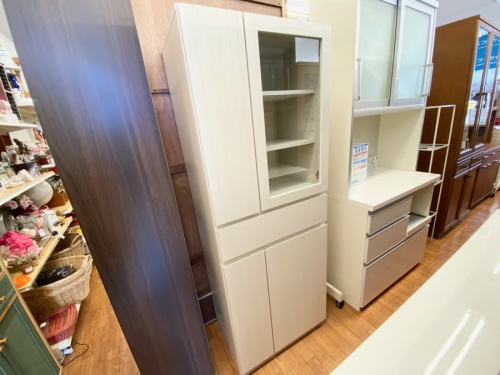 家具のカップボード・食器棚
