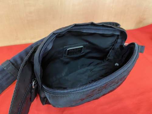 ハンドバッグのPRADA