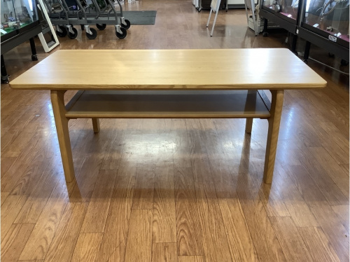 ローテーブルのテーブル