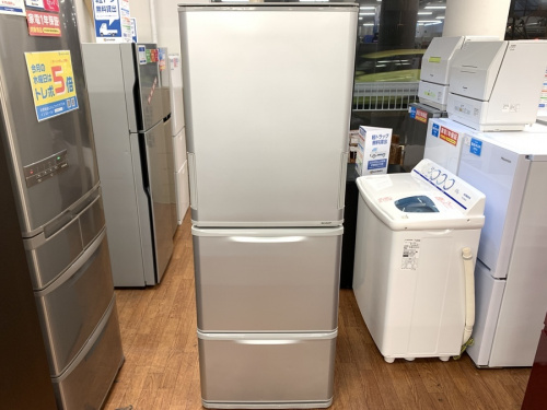キッチン家電の冷蔵庫