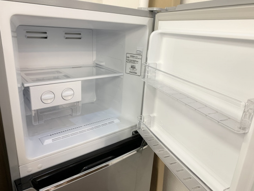 冷蔵庫の2ドア冷蔵庫