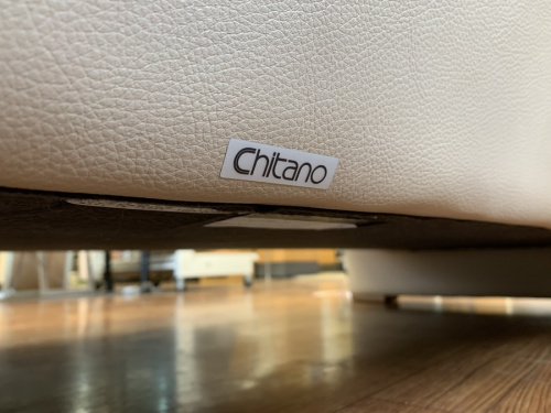 3人掛けソファーのkarimoku　カリモク