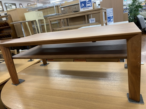 テーブルのkarimoku カリモク