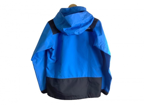 ナイロンジャケットのTHE NORTH FACE