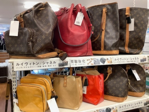 ブランド・ラグジュアリーのバッグ　ヴィトン