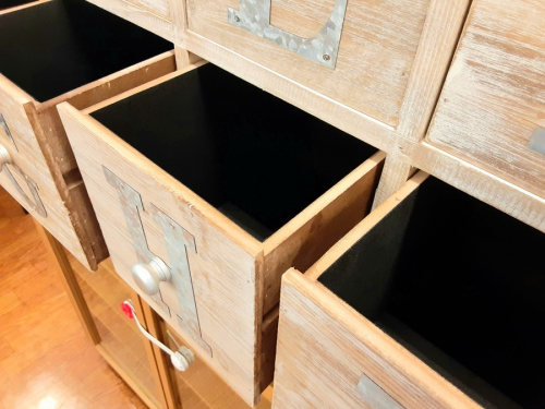 アンティークデザインの引っ越し 片付け 処分