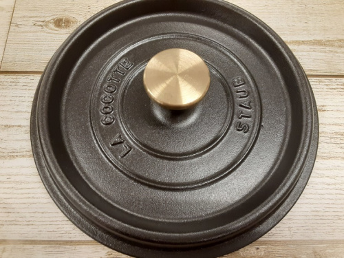 洋食器のSTAUB　ストウブ