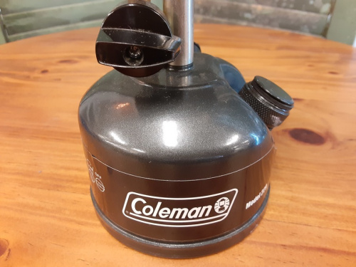 ランタンのColeman