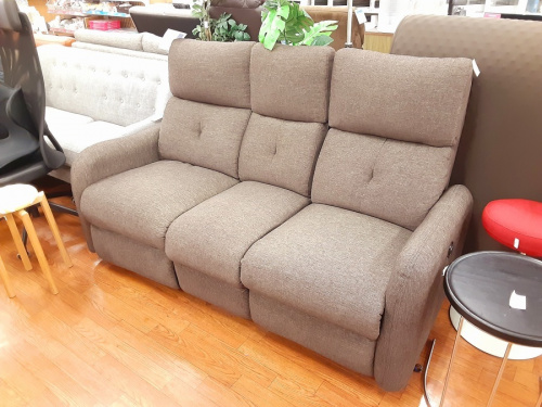 家具のソファ