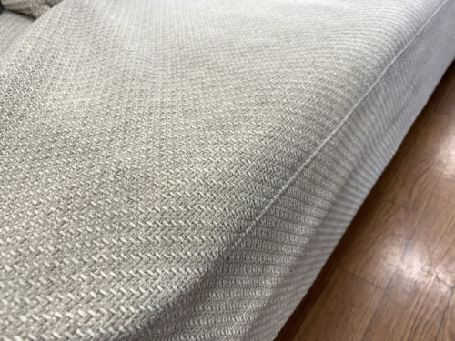 ソファーの3人掛け