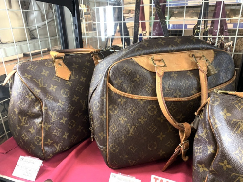 LOUIS VUITTONのモノグラム