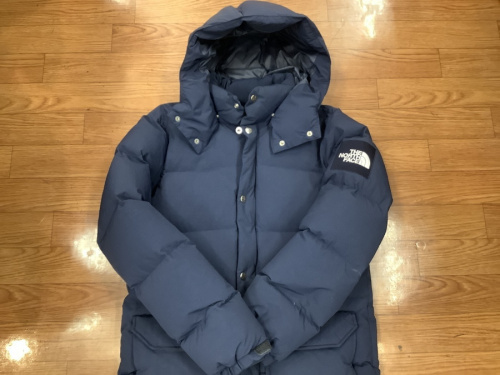 ダウンジャケットのTHE NORTH FACE