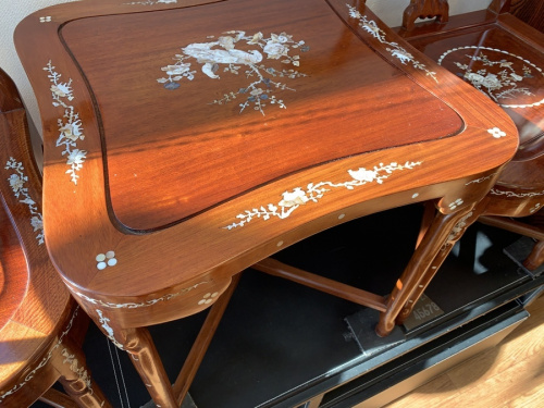 アンティークの螺鈿細工