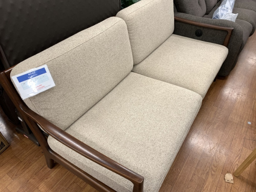 家具のソファ