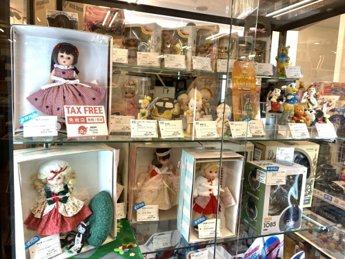 おもちゃのフィギュア