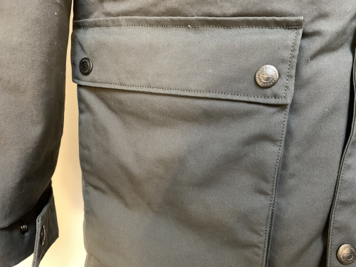 パタゴニアのダウンパーカー