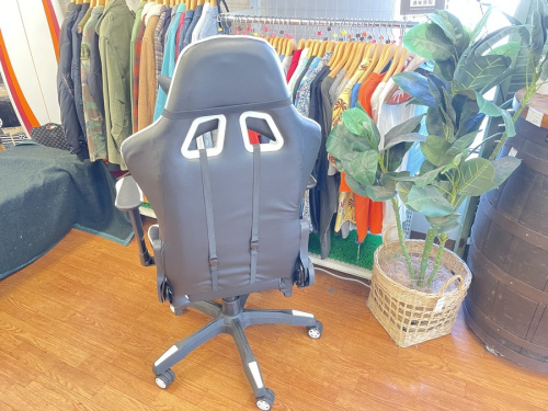 ゲーミングチェアのKINGJIM