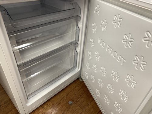 2ドア冷蔵庫のアウトレット
