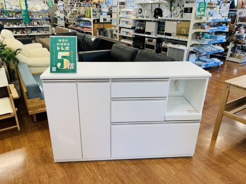 家具のカウンター