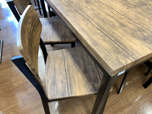 ダイニングセットのヴィンテージ