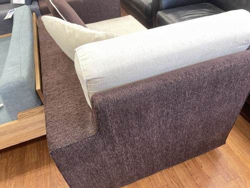 カウチソファー