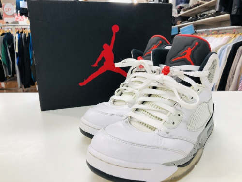 メンズファッションのスニーカー