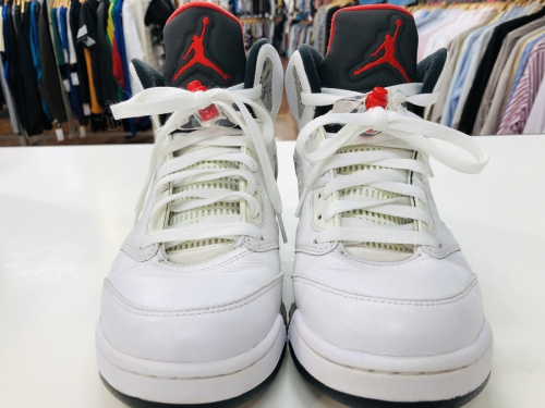 スニーカーのNIKE