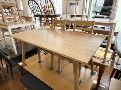 ダイニングセットのニトリ