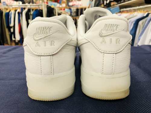 ナイキのエアフォース1