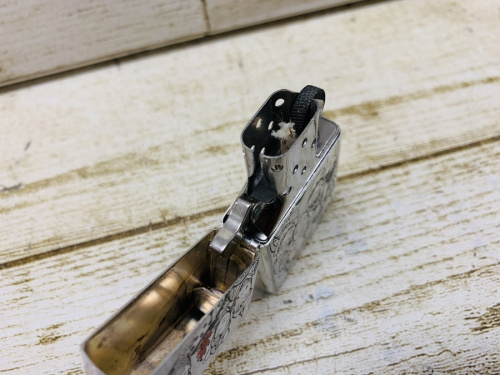 ZIPPOのジッポ